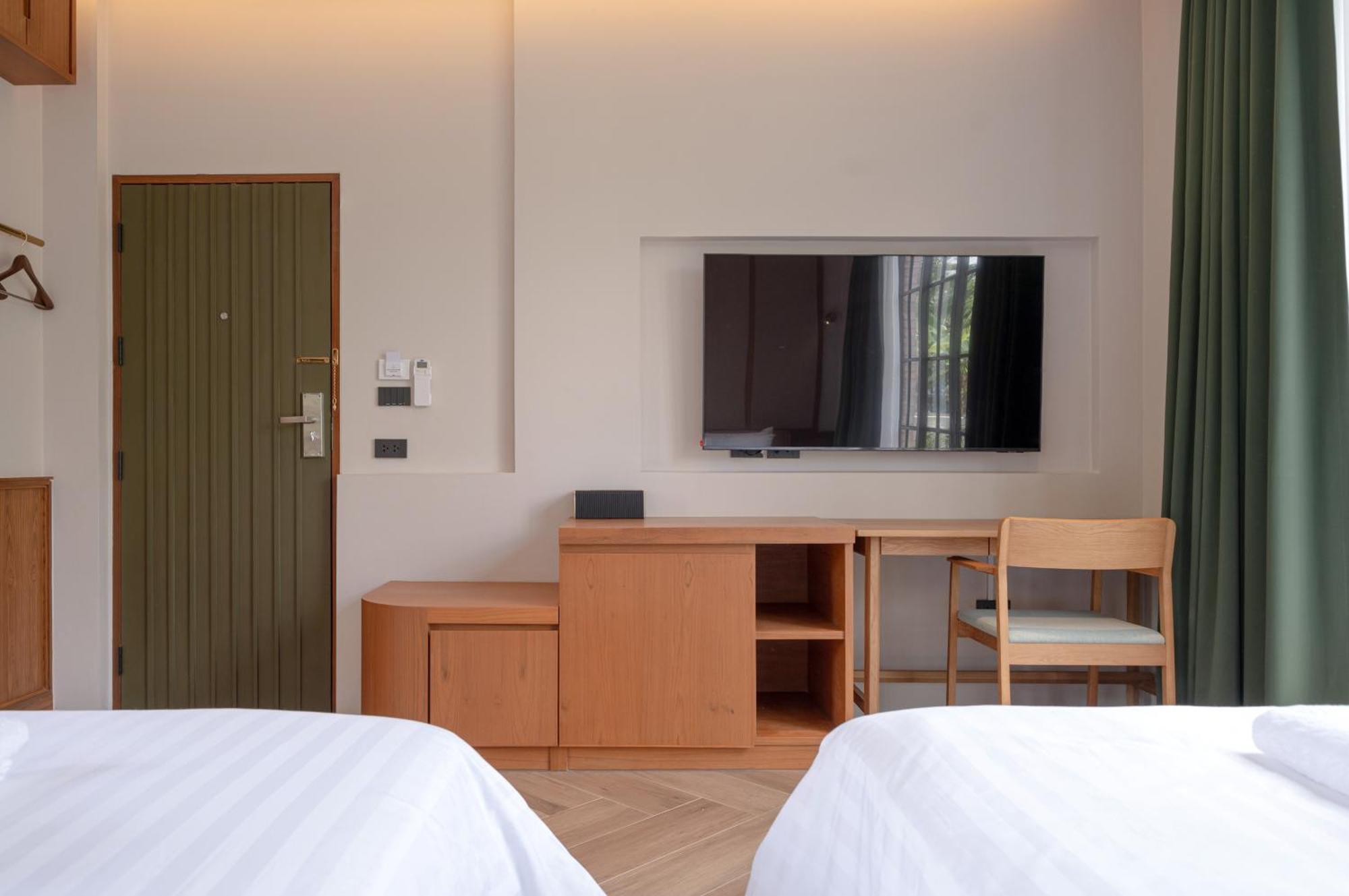 The Willoughby Maerim Hotel Chiang Mai Bagian luar foto